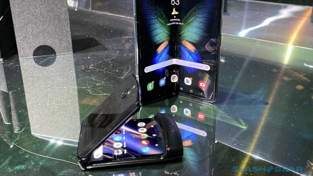 Moto Razr 2021