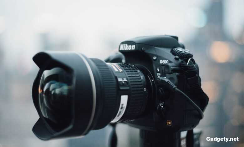 Лучшие фотоаппараты для ночной съемки 2022/2025