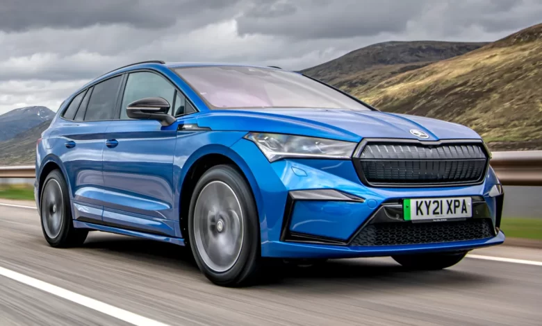 Лучшие автомобили для многодетных семей 2022