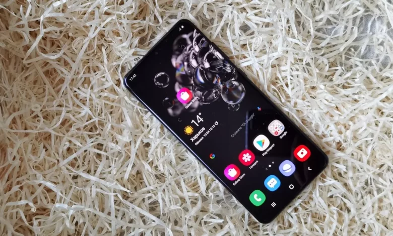 Лучшие смартфоны для просмотра фильмов 2025