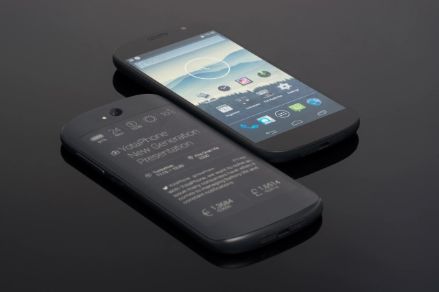 YotaPhone