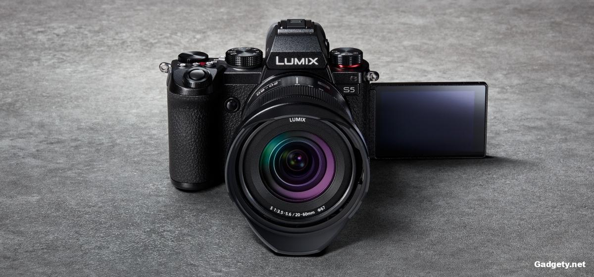 1. Panasonic Lumix S5