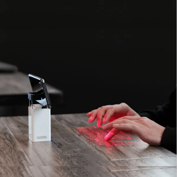 Bluetooth-Virtual-Laser-Keyboard-for-Smartphones-Best-to-buy-things-on