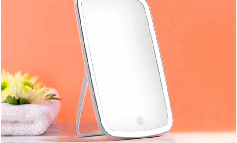 Что подарить девушке на новый год 2025