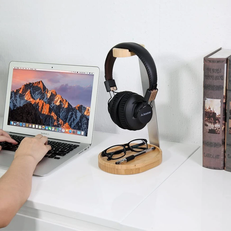 2 in 1 headphone stand with wireless charger
