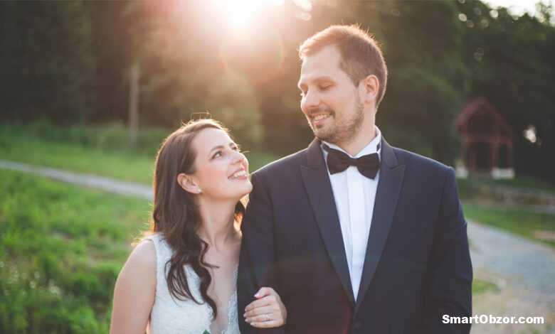 chto podarit na svadbu molodozhenam 960