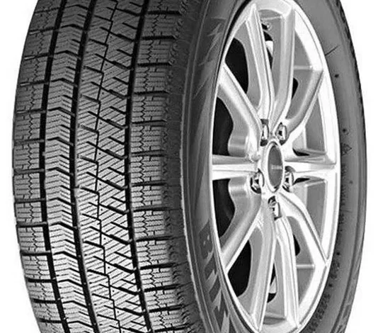 Самые продаваемые зимние шины в России 2025